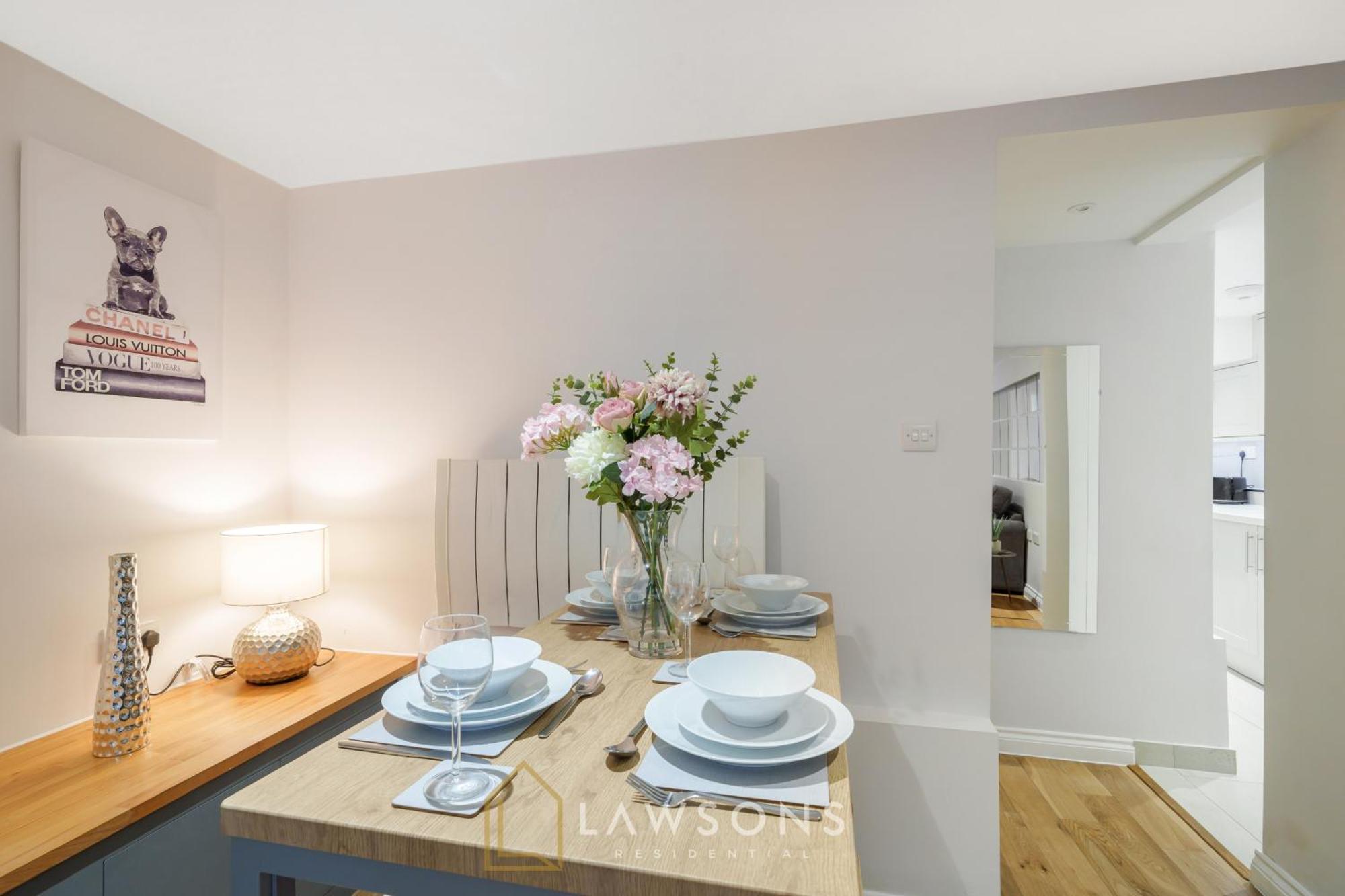Modern Living By Lawsons With Free Parking Виндзор Экстерьер фото